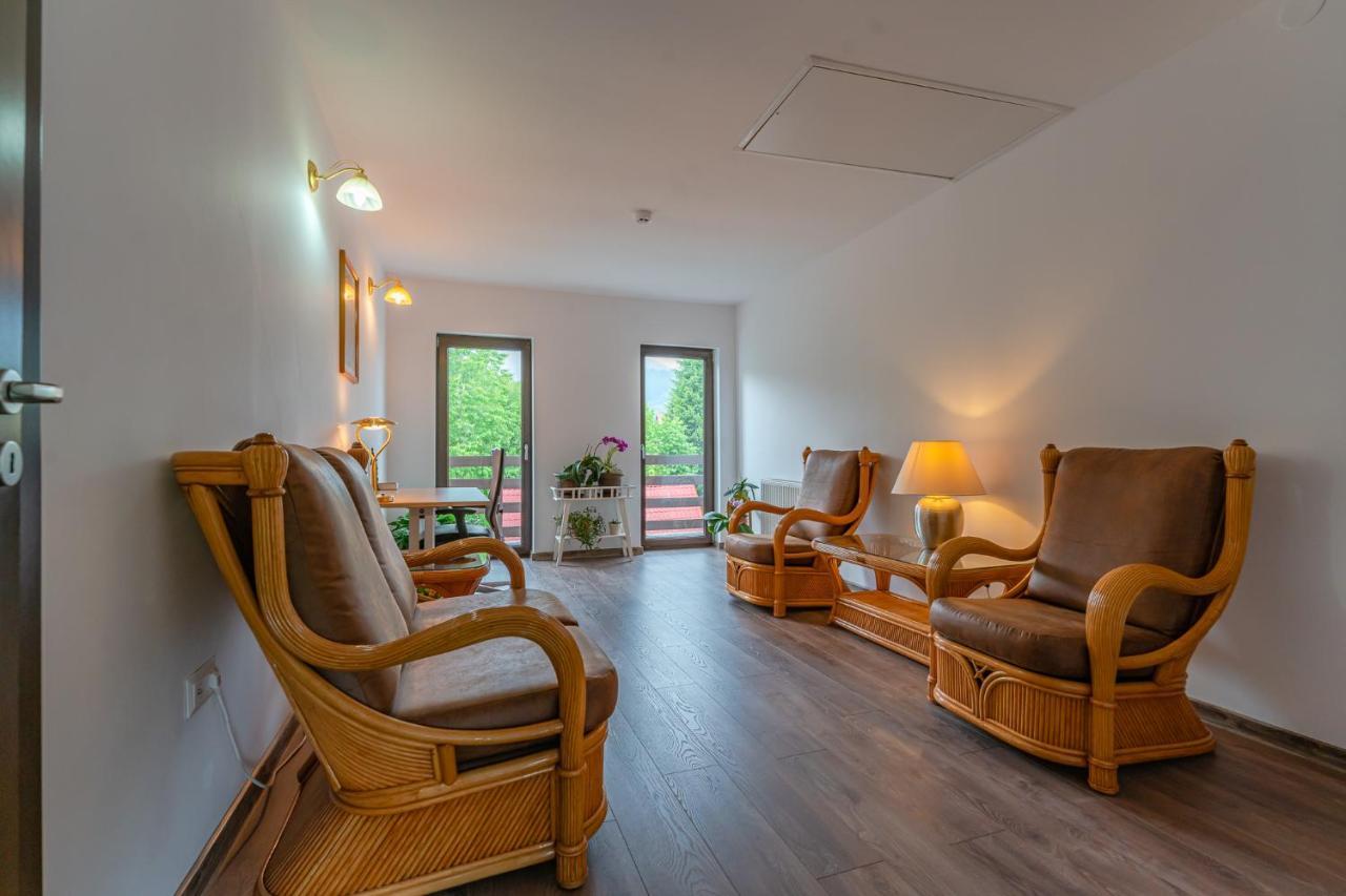 Vila Trubadur - Adults Only Bran  Extérieur photo
