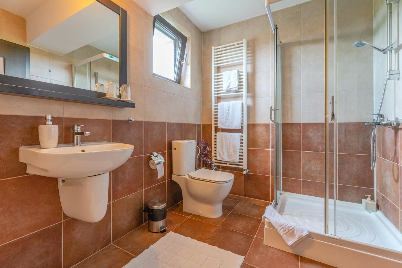 Vila Trubadur - Adults Only Bran  Extérieur photo