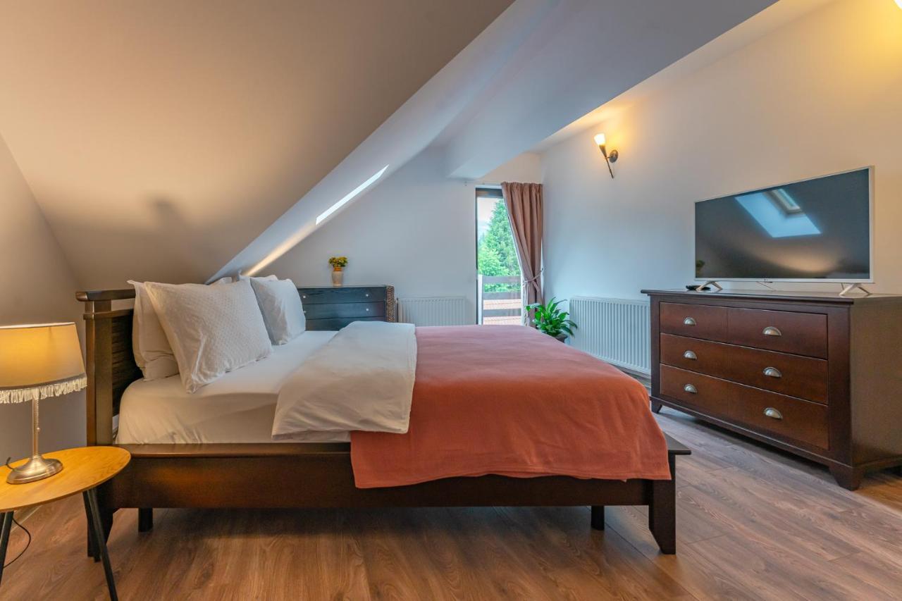 Vila Trubadur - Adults Only Bran  Extérieur photo